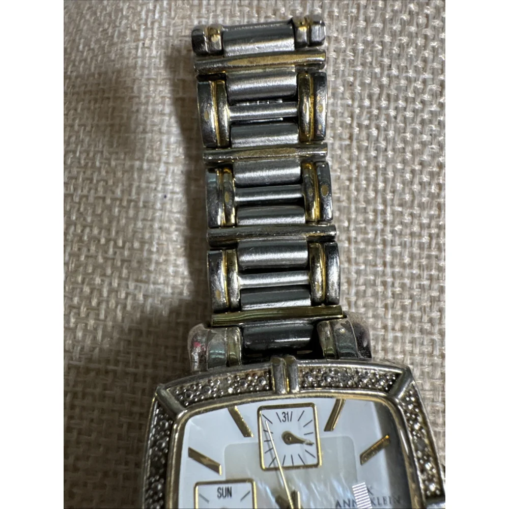 Anne Klein Diamond 6P27 10/8733 Watch Silver Gold Plated Womens Quartz Analog